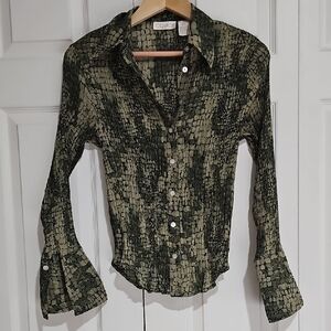 Caviar Stretch Button-Down Blouse with Flared Sleeves – Size 8P